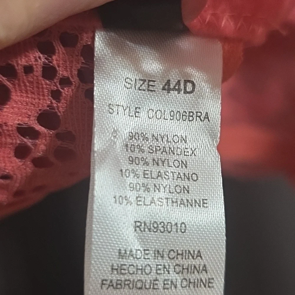 Kiss & Tell Intimates Women's Bra Coral Lacy Underwire‎ Padded Sz 44D EUC